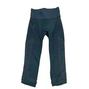 Lululemon Athletica Black‎ Capri Leggings